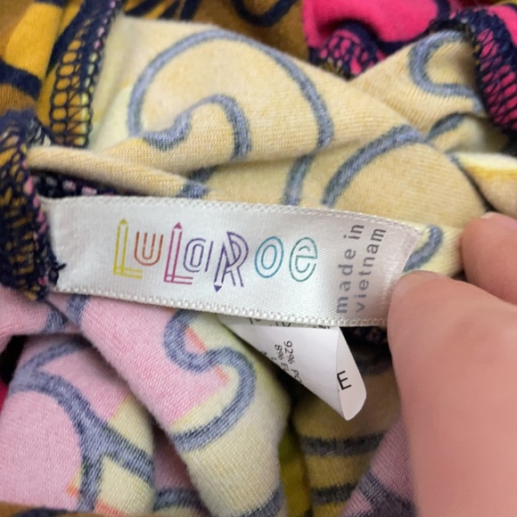 LuLaRoe Leggings with Swirls | OS - Picture 2 of 2